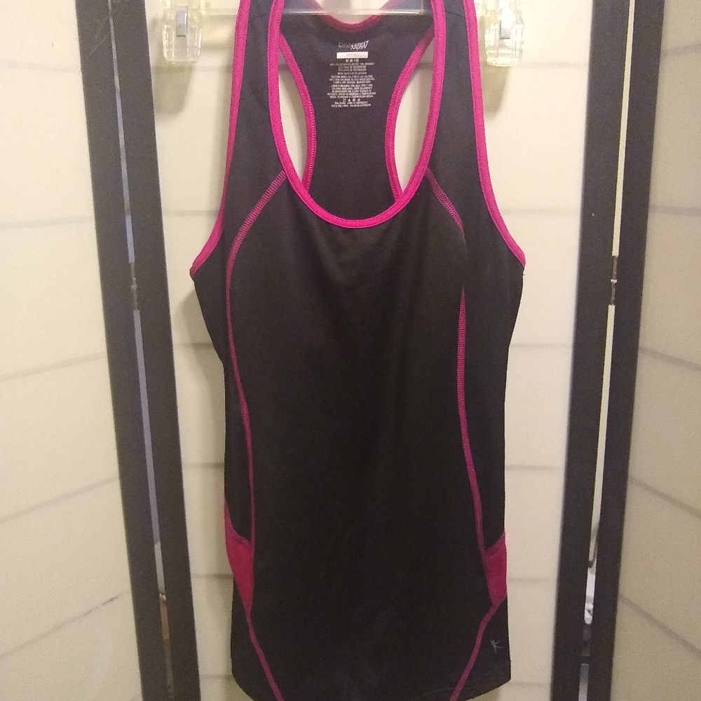 Danskin Now athletic top